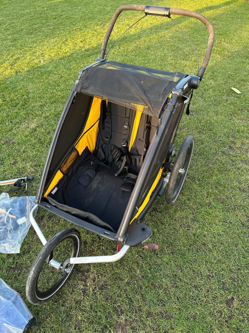 Thule Chariot Sport 2 + jogging set