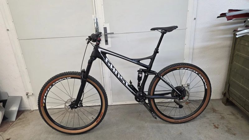 Ghost karbon/al ,xl,xt-xtr