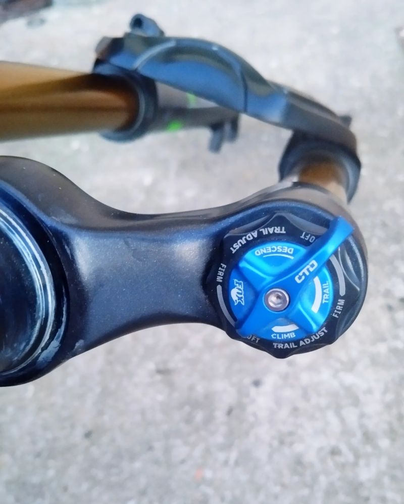 Fox F32 Factory Kashima QR 15