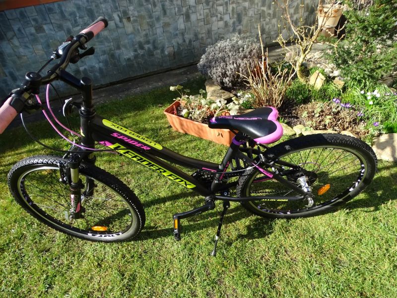 Leader Fox Spider 24" Jako Nové + páčkové řazení