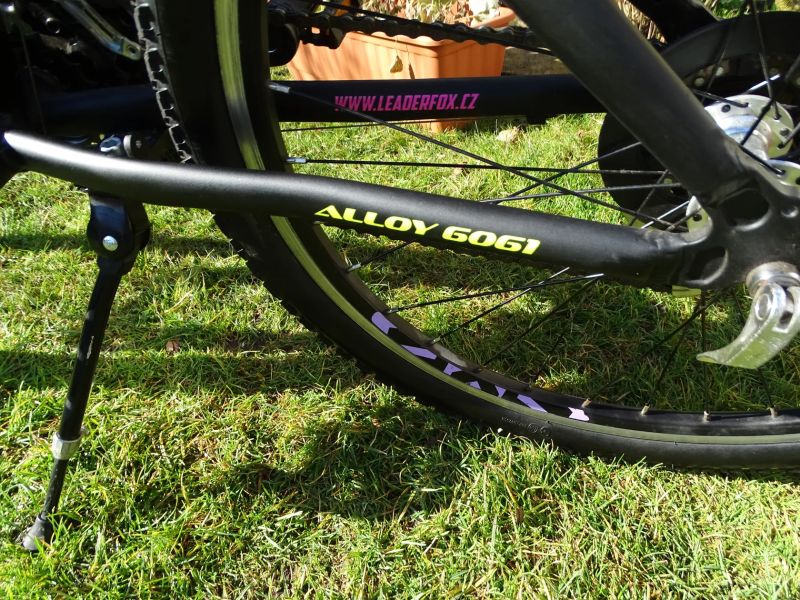 Leader Fox Spider 24" Jako Nové + páčkové řazení