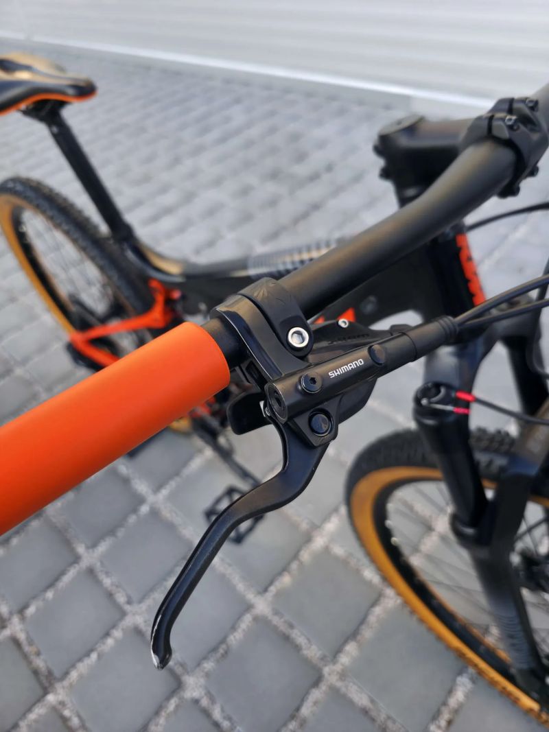 KTM Scarp 294 2025 29″ - velikost M / SRAM SX Eagle / RockShox Recon / Monarch