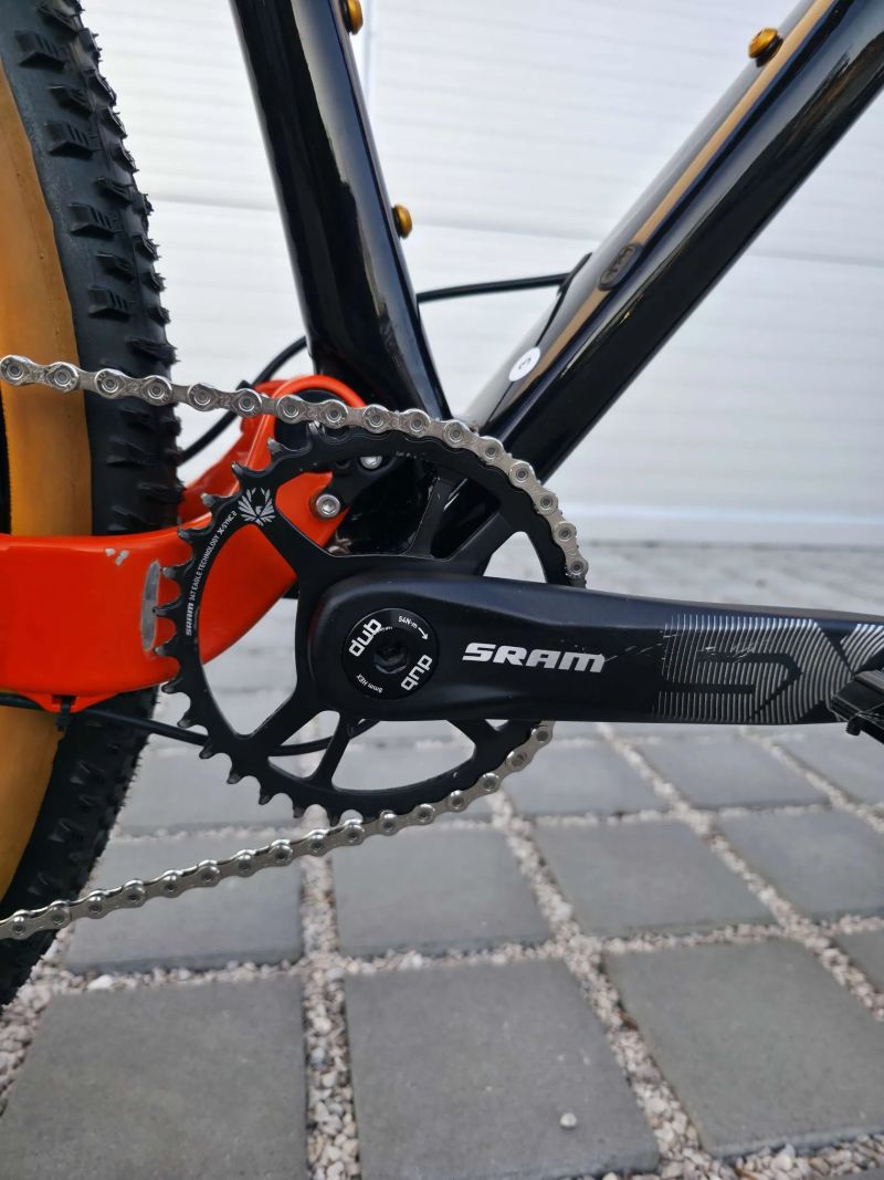 KTM Scarp 294 2025 29″ - velikost M / SRAM SX Eagle / RockShox Recon / Monarch