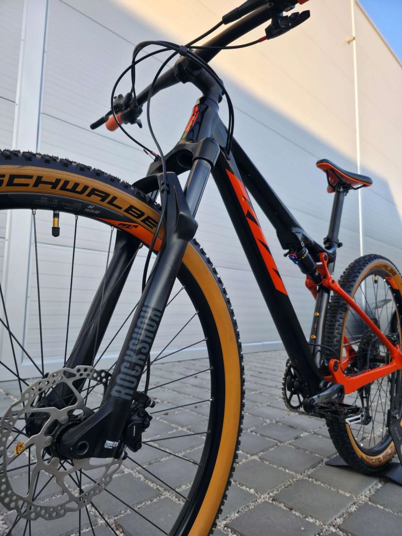 KTM Scarp 294 2025 29″ - velikost M / SRAM SX Eagle / RockShox Recon / Monarch