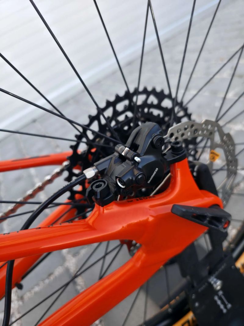 KTM Scarp 294 2025 29″ - velikost M / SRAM SX Eagle / RockShox Recon / Monarch