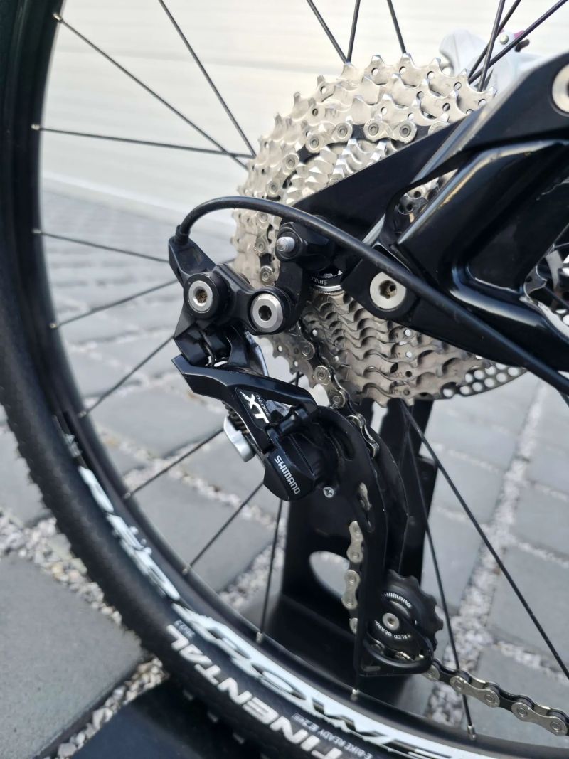 RockMachine Storm XC 70 26″ velikost XL / Shimano XT 3x10 / SR Suntour Epicon X2 / Formula RX