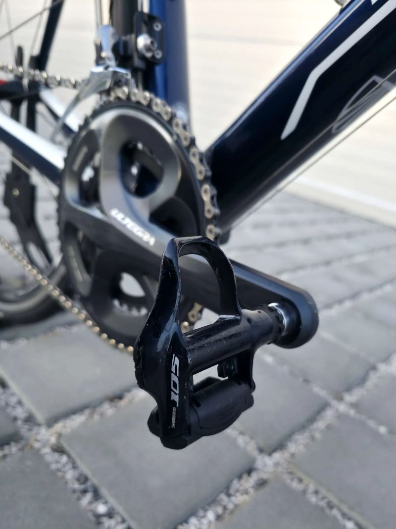 Silniční kolo Trek Madone 4.7 Carbon Ultegra – velikost 54cm (M)