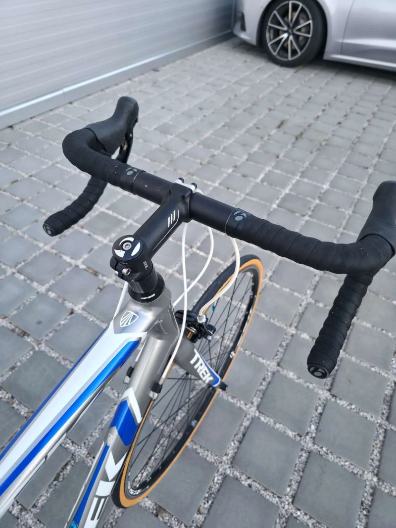 Silniční kolo Trek Alpha Aluminium 2.1 105 – velikost 56cm (L) / Shimano 105