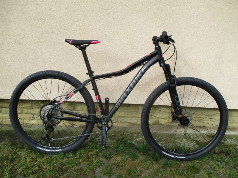 Rezervace 29" kolo Maxbike M509D 17", Shimano Deore 1x11, vzduchová vidlice RST Aerial