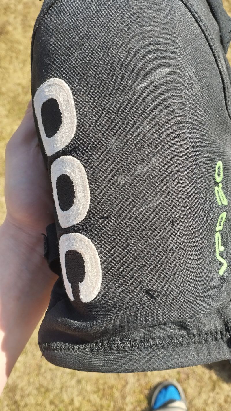 Chrániče kolen POC VPD2 velikost L