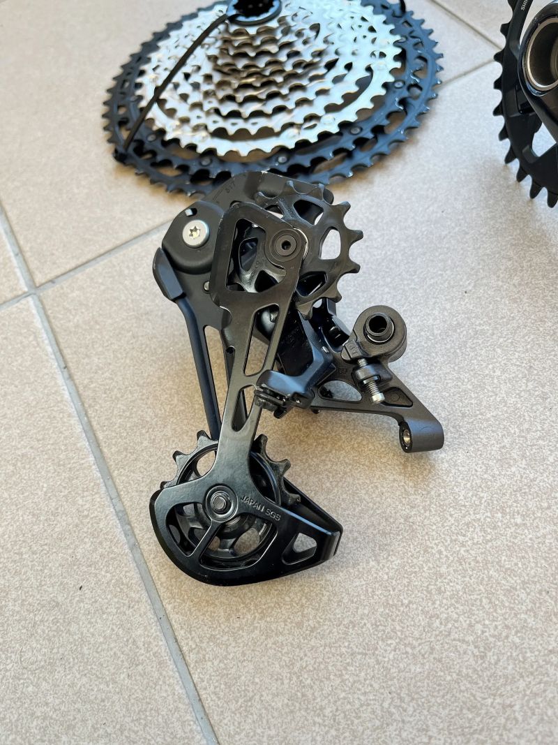 NOVÁ sada Shimano Deore XT M8100 1x12