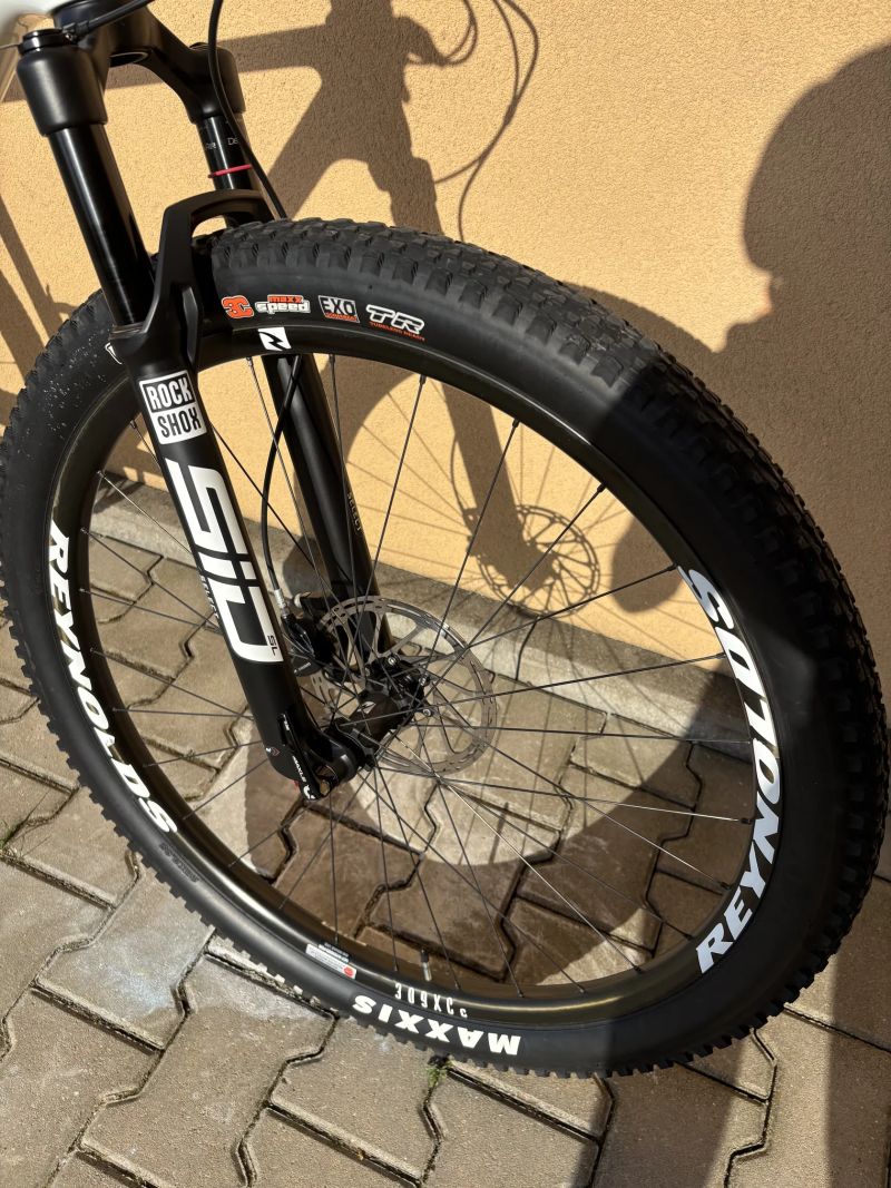 Canyon Exceed CF 7