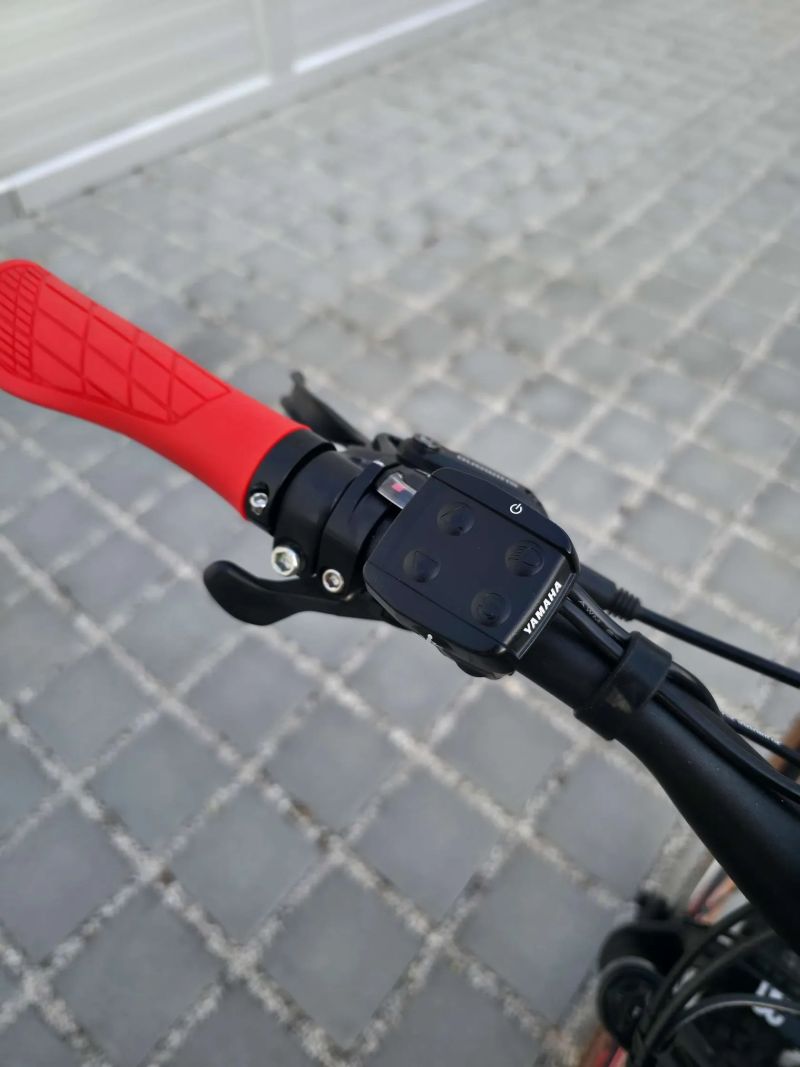 Elektrokolo BH Rebel Emotion Yamaha 745Wh 27,5" – velikost M / 2 baterie / Shimano XT