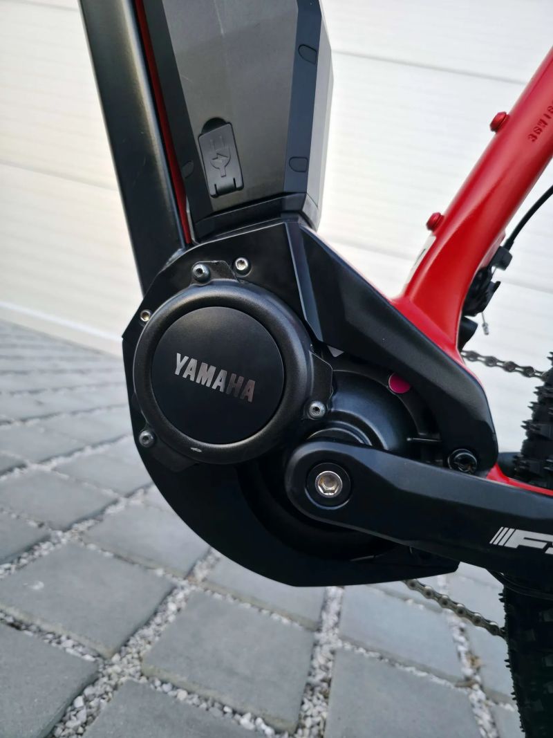 Elektrokolo BH Rebel Emotion Yamaha 745Wh 27,5" – velikost M / 2 baterie / Shimano XT