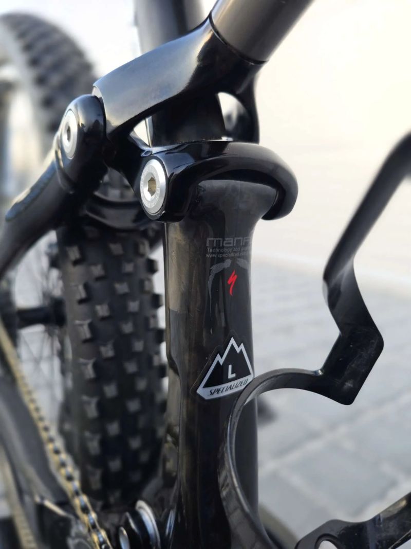 Specialized Camber Comp Carbon 29″ velikost M / Shimano XT 1x12 / Teleskopická sedlovka