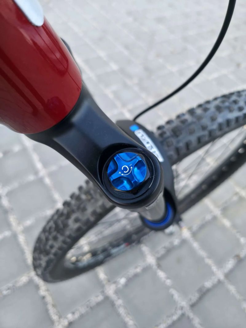 Qayron Spyro MKII 1 Dark Red 29″ velikost XL