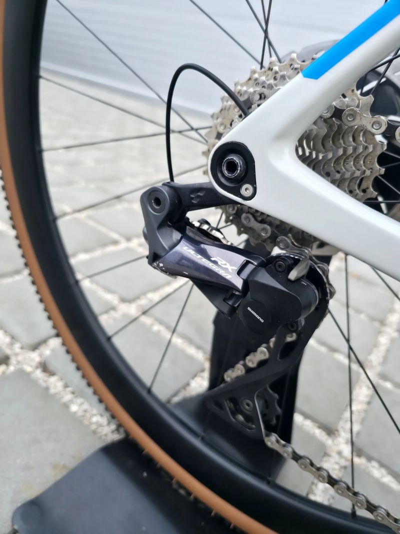 Cyklokrosové kolo Cube Cross Race C:62 SLT Ultegra RX Di2 – velikost 56cm (L) / karbonové kola