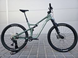Focus Thron 6.9 2022 29″ velikost XL / Shimano XT / FOX 34 / NOVÉ