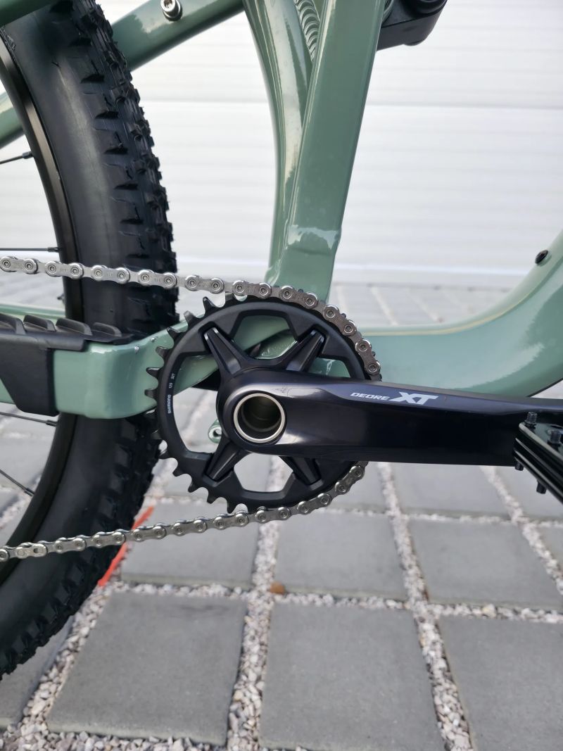 Focus Thron 6.9 2022 29″ velikost XL / Shimano XT / FOX 34 / NOVÉ