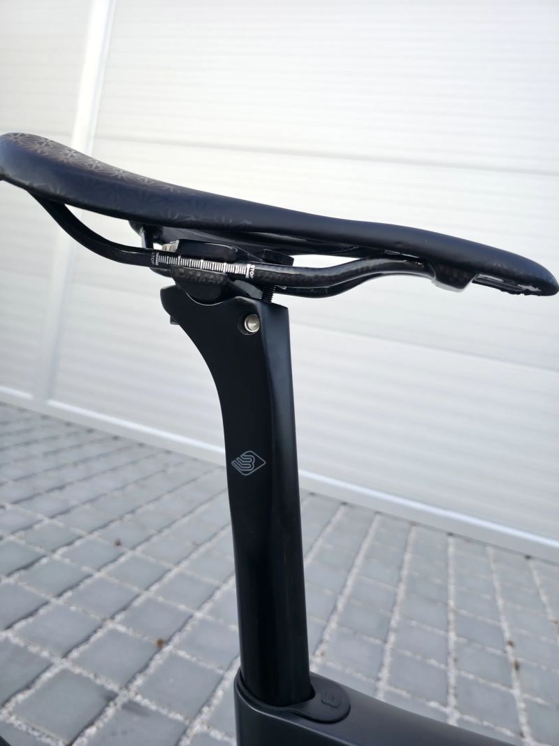Silniční kolo Basso Venta disc Ultegra – velikost 53cm (M) / Top stav