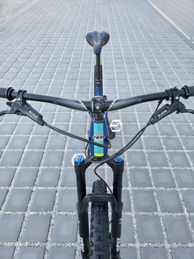 Yeti SB5 2019 27,5″ velikost M / Top stav / Sram GX Eagle 1x12 / Fox 36