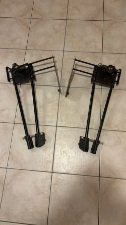 Držáky na kolo 2 ks