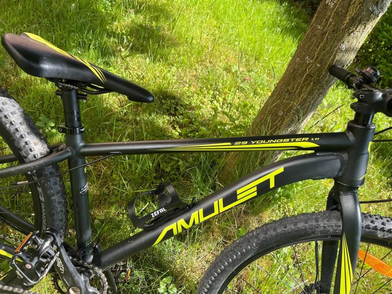 Amulet 29 Youngster 1.11 SH, dark green matt/green shiny