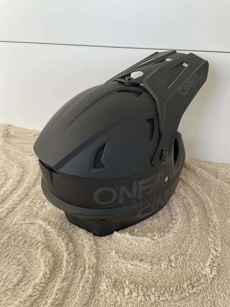 Integrální přilba Oneal vel. S