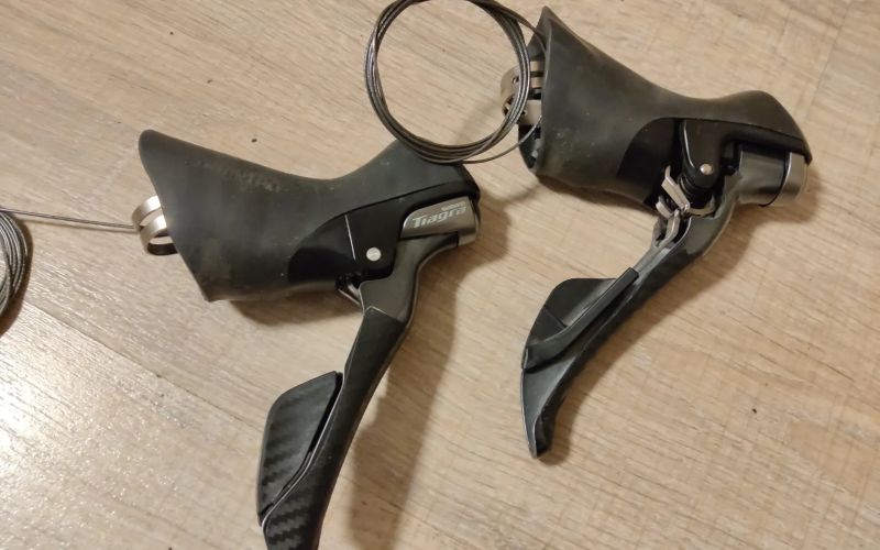 Prodám sadu Tiagra 4700