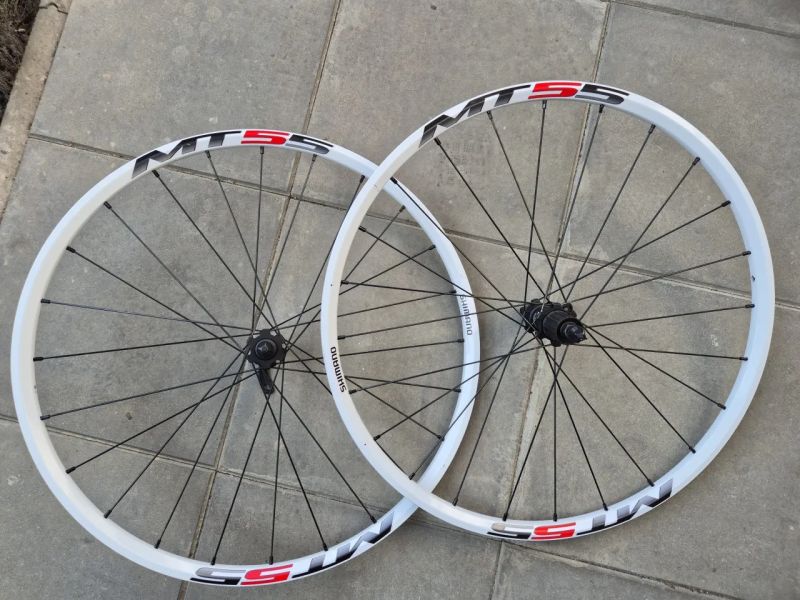 Kola Shimano MT55 26"