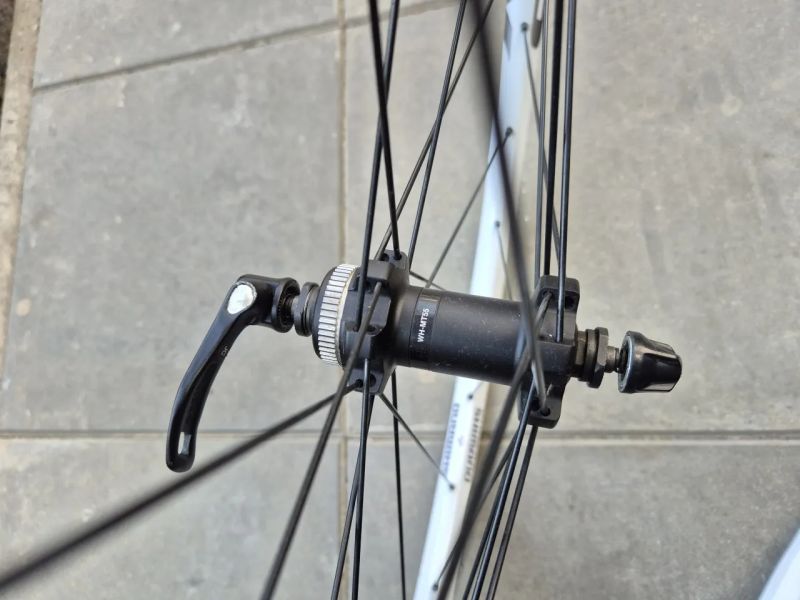 Kola Shimano MT55 26"