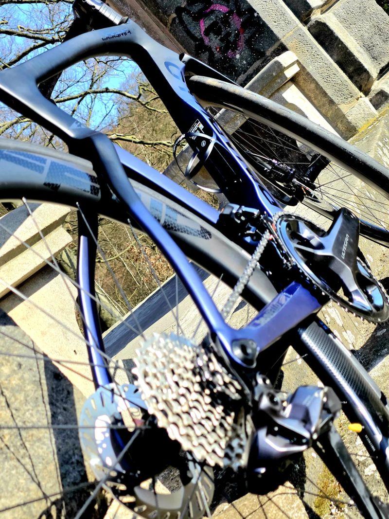 Pinarello Dogma F 2025