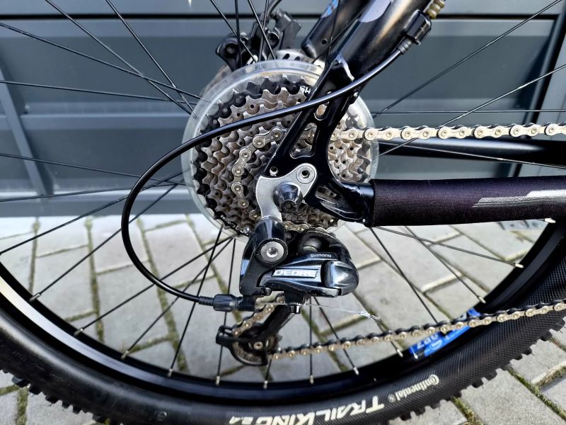 (56)Horské hliníkové kolo Genesis 