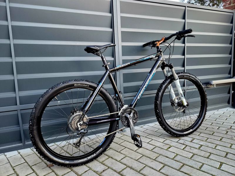 (56)Horské hliníkové kolo Genesis 