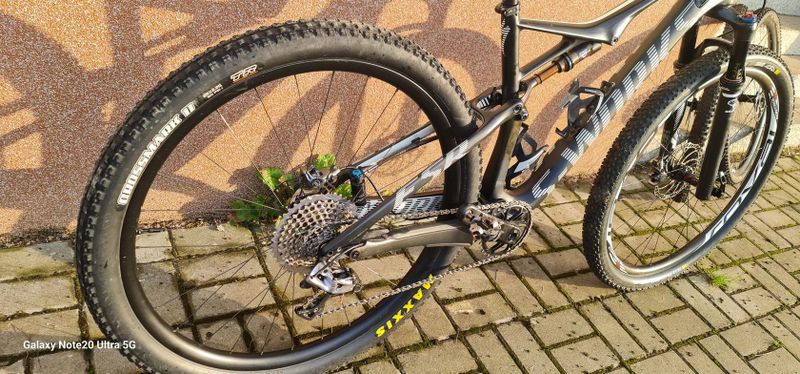 SPECIALIZED EPIC S-WORKS KARBON 2014 vel.L