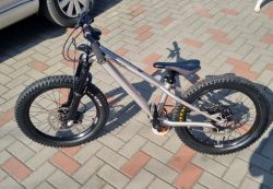 Commencal Meta