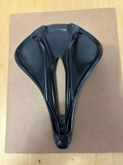 Sedlo Specialized Power 155mm