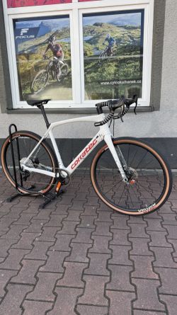 Nový Corratec Allroad Campagnolo Ekar 13speed