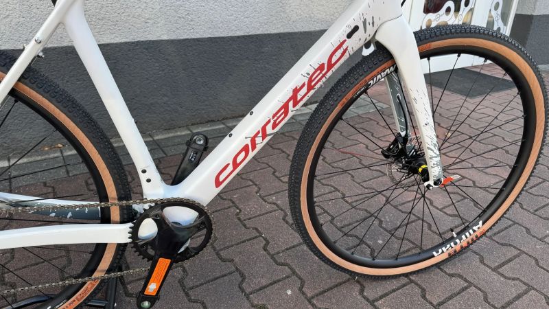 Nový Corratec Allroad Campagnolo Ekar 13speed