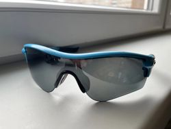 Oakley Radarlock Pitch Black/Blue Black Iridium
