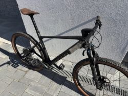 SCOTT Scale 910 – původní cena 110 000 Kč.