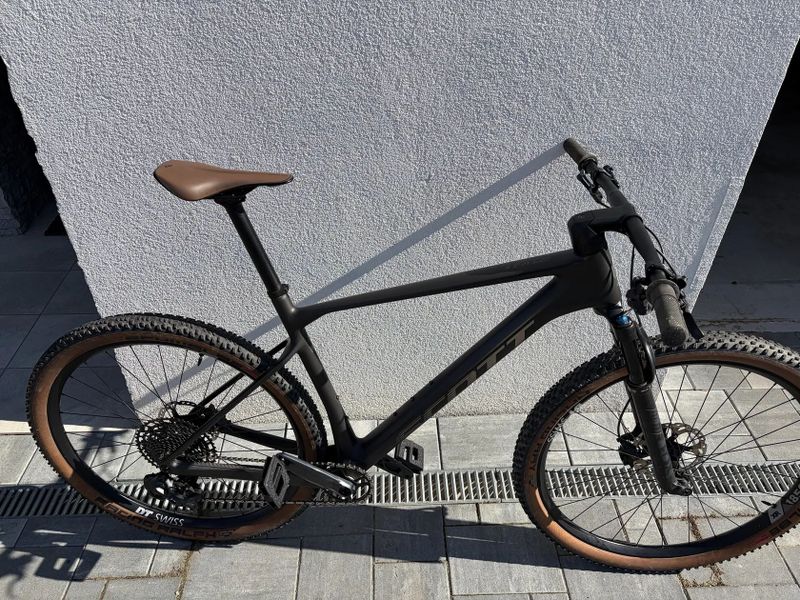 SCOTT Scale 910 – původní cena 110 000 Kč.