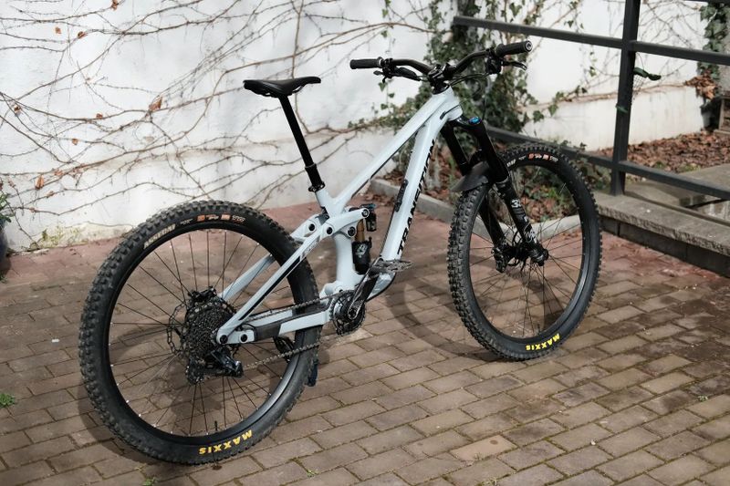 REZERVOVANO - Transition Spire