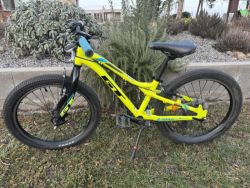 Dětské kolo GT Stomper 20”