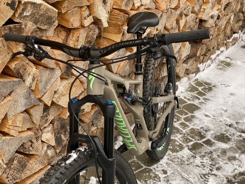 Specialized Stumpjumper v S, Fox vidlice, SLX brzdy