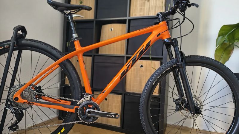 KTM Myroon carbon Orange / vel.M / Shimano SLX / teleskop