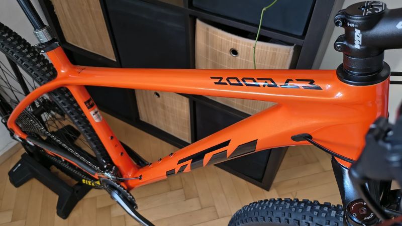 KTM Myroon carbon Orange / vel.M / Shimano SLX / teleskop