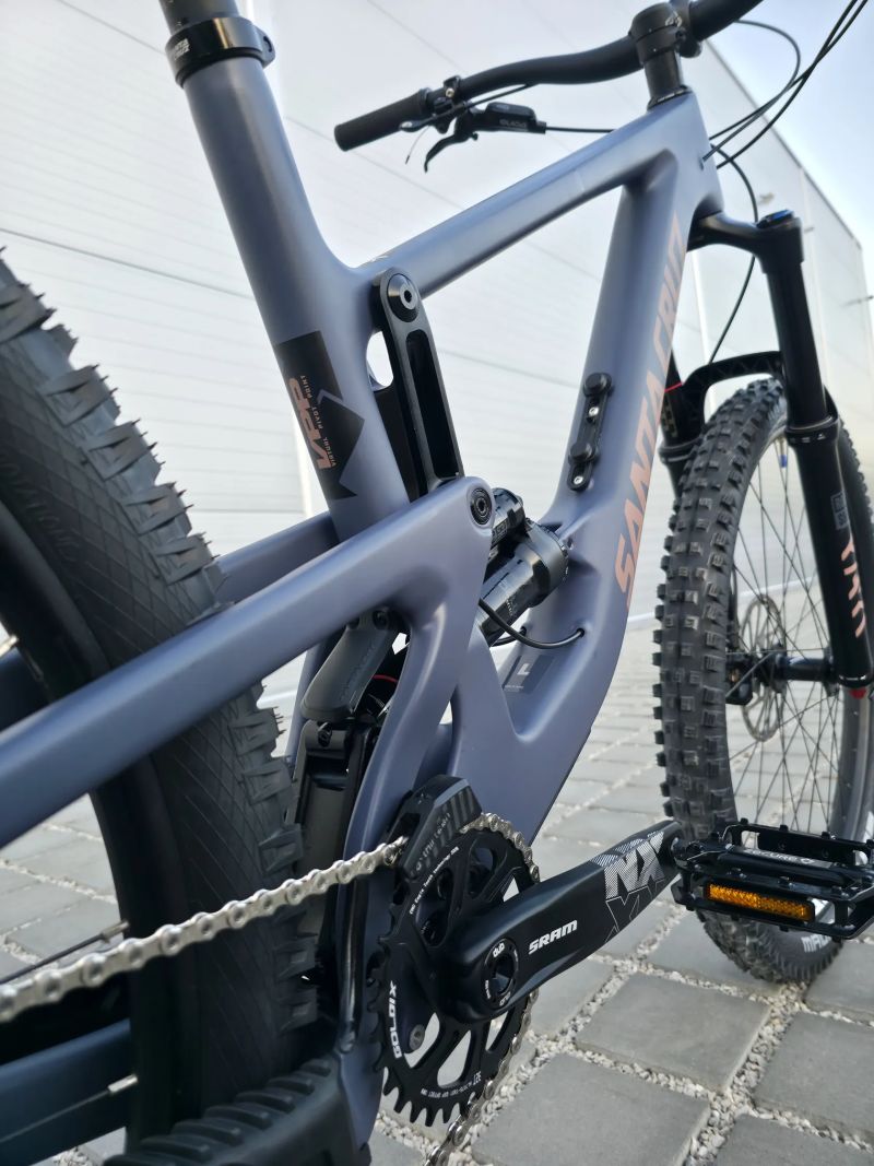 Santa Cruz Megatower C 2021 29" – velikost L / Top stav