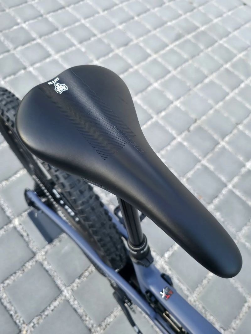 Santa Cruz Megatower C 2021 29" – velikost L / Top stav