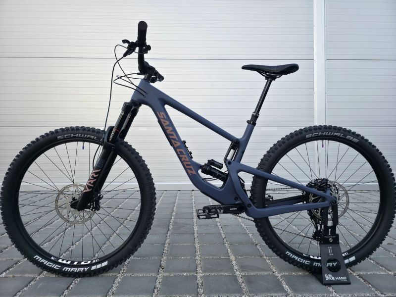 Santa Cruz Megatower C 2021 29" – velikost L / Top stav